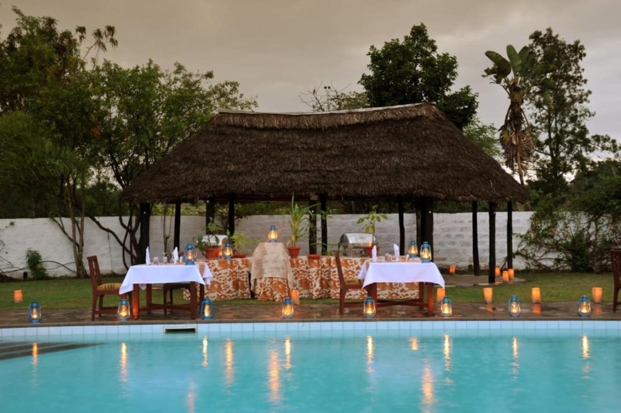 Mara River Lodge Aitong Екстериор снимка