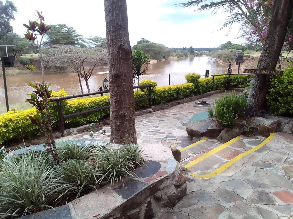 Mara River Lodge Aitong Екстериор снимка